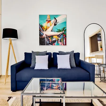 Sea-view In Apartment *